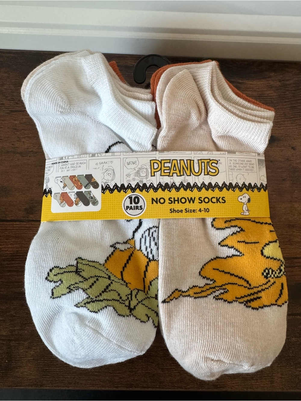 Peanuts Snoopy Fall No Show Socks 10 Pair Pack Shoe Size 4-10 NEW - Picture 2 of 5